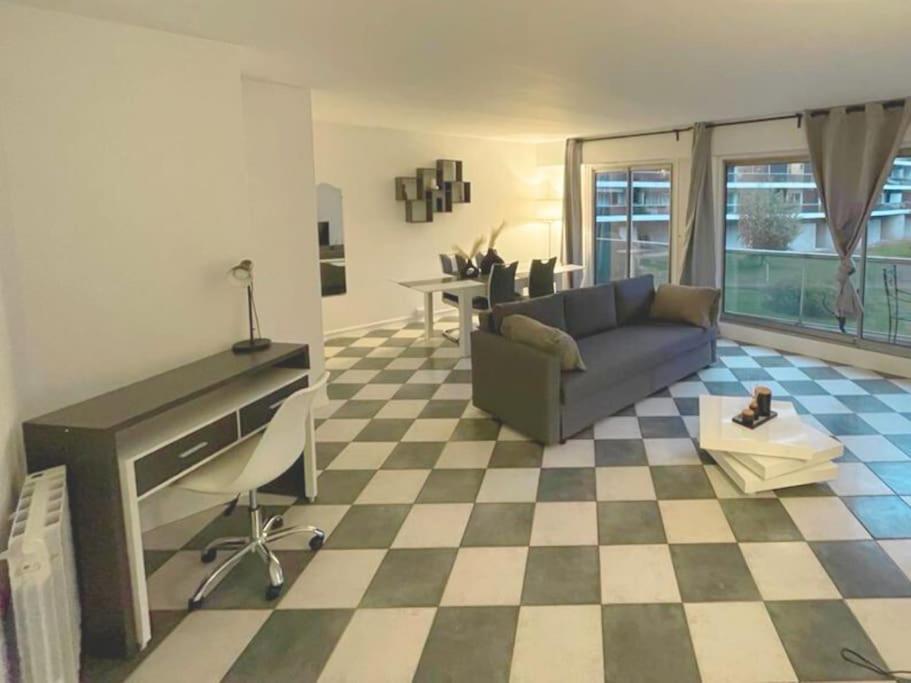 9 Min From Chateau De Vincennes - Paris & Disney Apartment แซ็ง-มัวริซ ภายนอก รูปภาพ