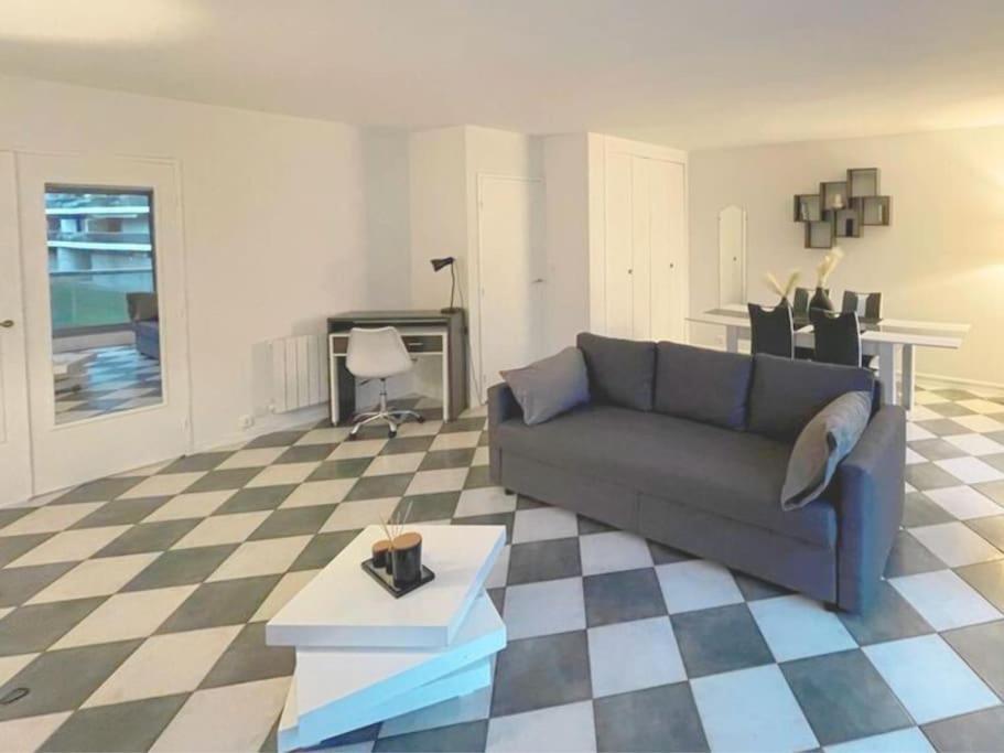 9 Min From Chateau De Vincennes - Paris & Disney Apartment แซ็ง-มัวริซ ภายนอก รูปภาพ