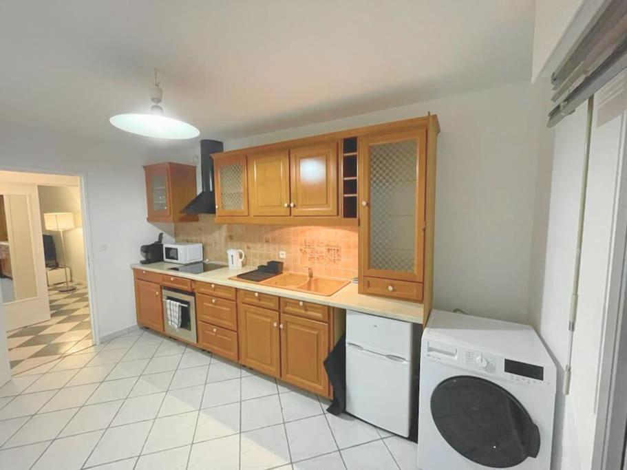 9 Min From Chateau De Vincennes - Paris & Disney Apartment แซ็ง-มัวริซ ภายนอก รูปภาพ