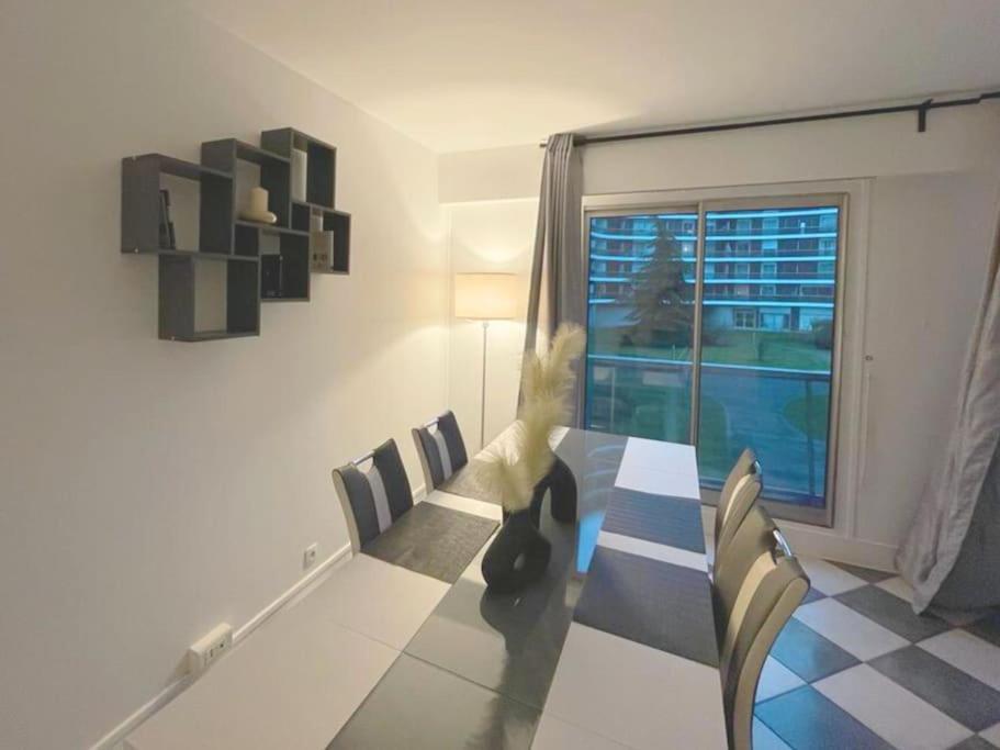 9 Min From Chateau De Vincennes - Paris & Disney Apartment แซ็ง-มัวริซ ภายนอก รูปภาพ